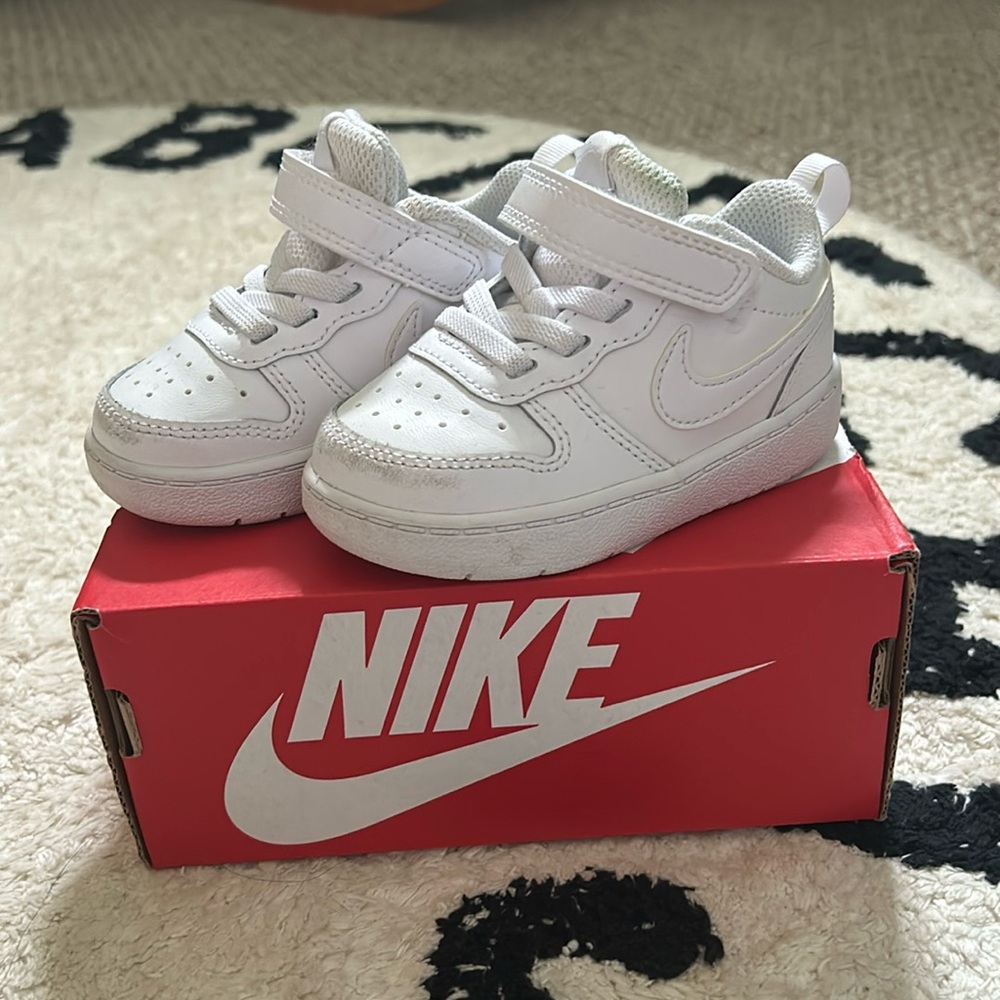 Nike shoes